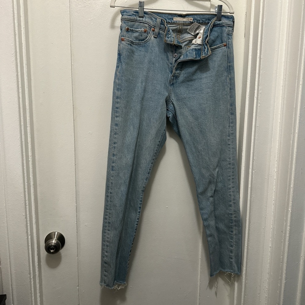 Levi’s high waisted jeans